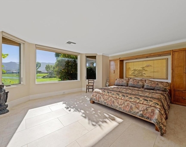 1 Mayfair Drive - Photo Thumbnail 28