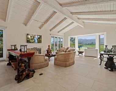1 Mayfair Drive - Photo Thumbnail 16