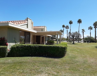 72385 Beverly Way - Photo Thumbnail 10