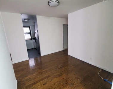 Flex 3 bedroom on East 56th Street - Photo Thumbnail 2
