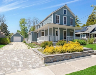 237 6th Street - Photo Thumbnail 24