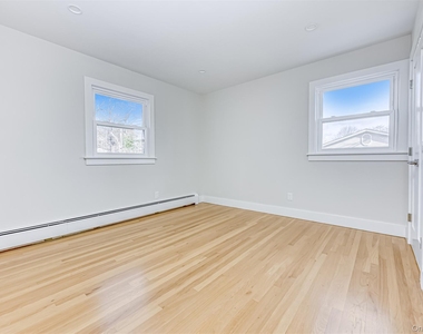 24 Gerke Avenue - Photo Thumbnail 15