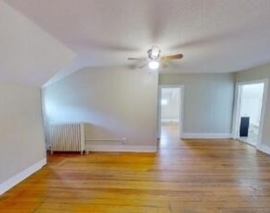 100 Ryckman Avenue - Photo Thumbnail 3