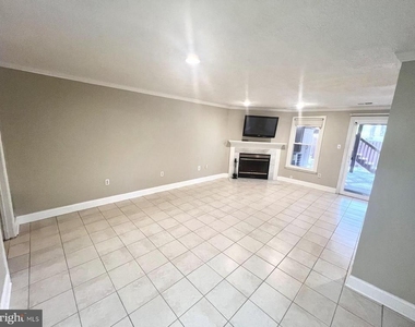 11570 Hill Meade Lane - Photo Thumbnail 24