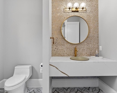 7002 River Oaks Drive - Photo Thumbnail 16