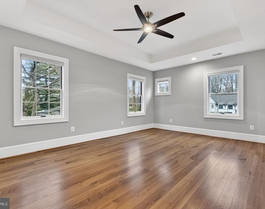 7002 River Oaks Drive - Photo Thumbnail 26