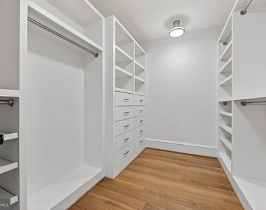 7002 River Oaks Drive - Photo Thumbnail 20
