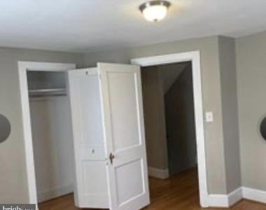 915 William Street - Photo Thumbnail 8