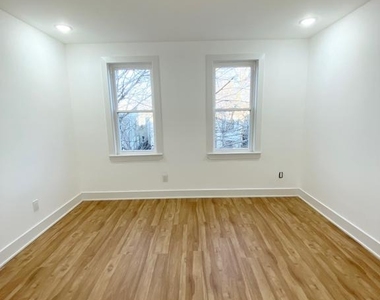 2533 N 7th Street - Photo Thumbnail 12