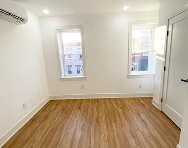 2533 N 7th Street - Photo Thumbnail 5
