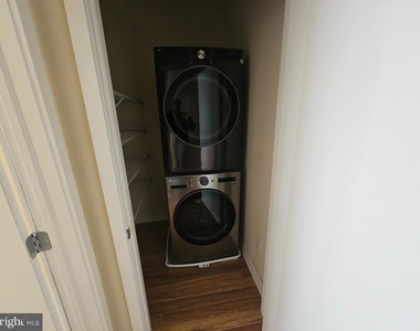 2030 E Dauphin Street - Photo Thumbnail 6