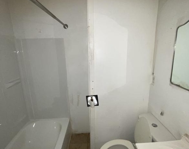 5133 Irving Street - Photo Thumbnail 1