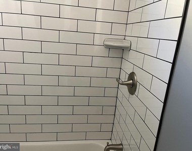 3102 Hartville Street - Photo Thumbnail 5