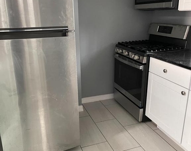 3102 Hartville Street - Photo Thumbnail 4