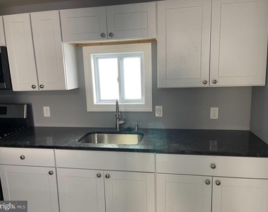 3102 Hartville Street - Photo Thumbnail 3