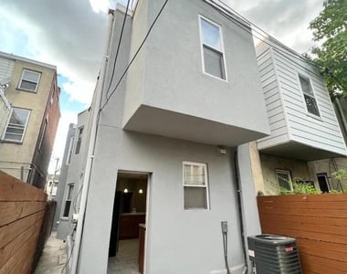 3312 Haverford Avenue - Photo Thumbnail 23