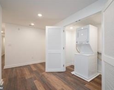 727 N 39th Street - Photo Thumbnail 20
