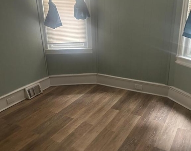 1620 S 56th Street - Photo Thumbnail 7