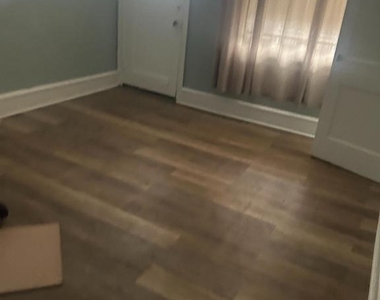 1620 S 56th Street - Photo Thumbnail 2