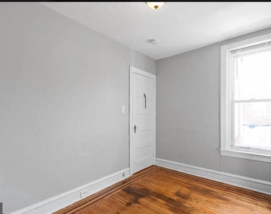 5714 N 20th Street - Photo Thumbnail 10