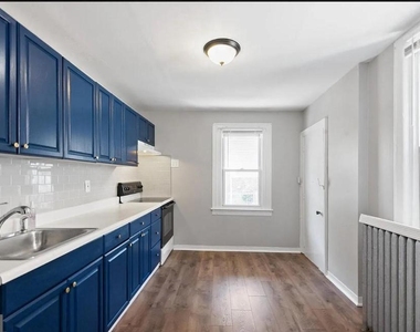 5714 N 20th Street - Photo Thumbnail 3