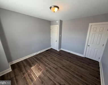 134 W Airy Street - Photo Thumbnail 9