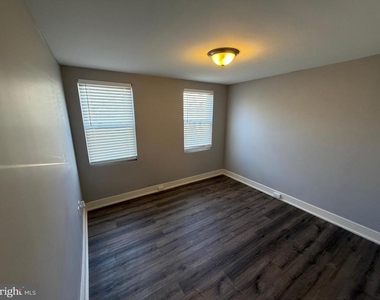 134 W Airy Street - Photo Thumbnail 11