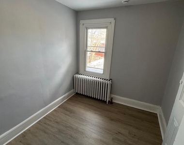 729 E Haverford Road - Photo Thumbnail 9