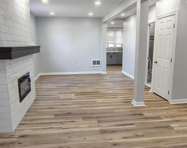 1000 Main Avenue - Photo Thumbnail 5