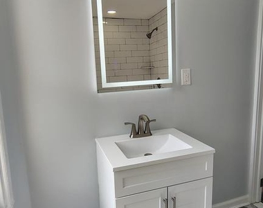 1000 Main Avenue - Photo Thumbnail 14