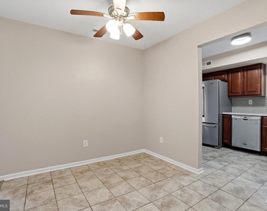4546 Rosemarie Drive - Photo Thumbnail 5
