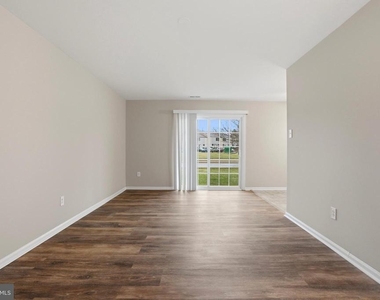 4546 Rosemarie Drive - Photo Thumbnail 2