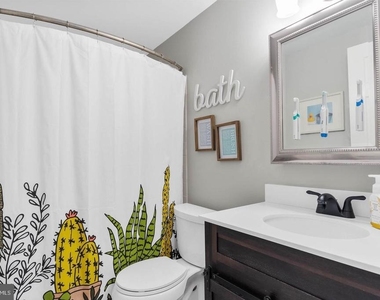 1003 Mulberry Court - Photo Thumbnail 12