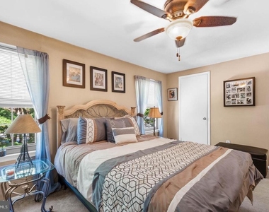 1003 Mulberry Court - Photo Thumbnail 10