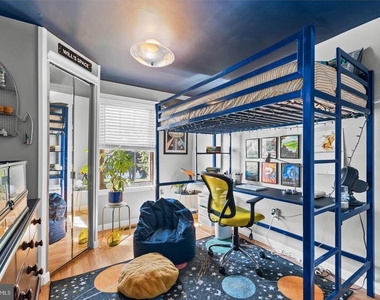 1003 Mulberry Court - Photo Thumbnail 14