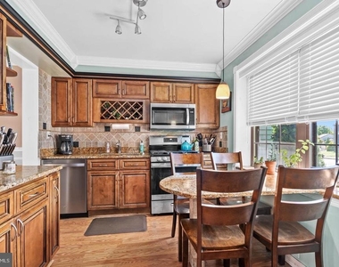 1003 Mulberry Court - Photo Thumbnail 4