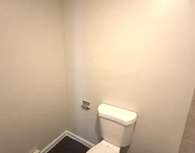 64 W Antietam Street - Photo Thumbnail 17