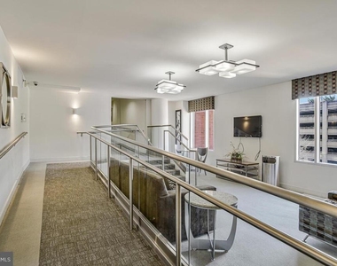 157 Fleet Street - Photo Thumbnail 19