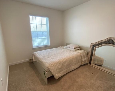 7530 Daybreak Drive - Photo Thumbnail 40