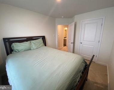 7530 Daybreak Drive - Photo Thumbnail 34