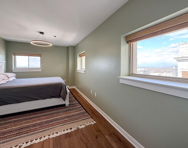 525 W Lafayette Boulevard - Photo Thumbnail 11