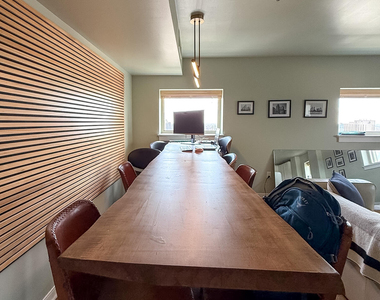 525 W Lafayette Boulevard - Photo Thumbnail 5