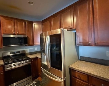 108 Leather Fern Way - Photo Thumbnail 2