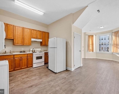 1821 N Capitol Street Ne - Photo Thumbnail 9