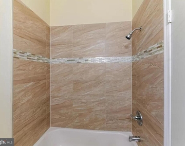 1821 N Capitol Street Ne - Photo Thumbnail 2