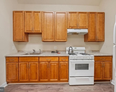 1821 N Capitol Street Ne - Photo Thumbnail 6