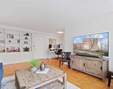 4100 W Street Nw - Photo Thumbnail 1