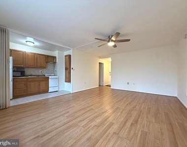 4100 W Street Nw - Photo Thumbnail 3