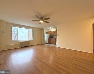 4100 W Street Nw - Photo Thumbnail 2