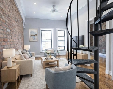202 East 13th Street - Photo Thumbnail 7